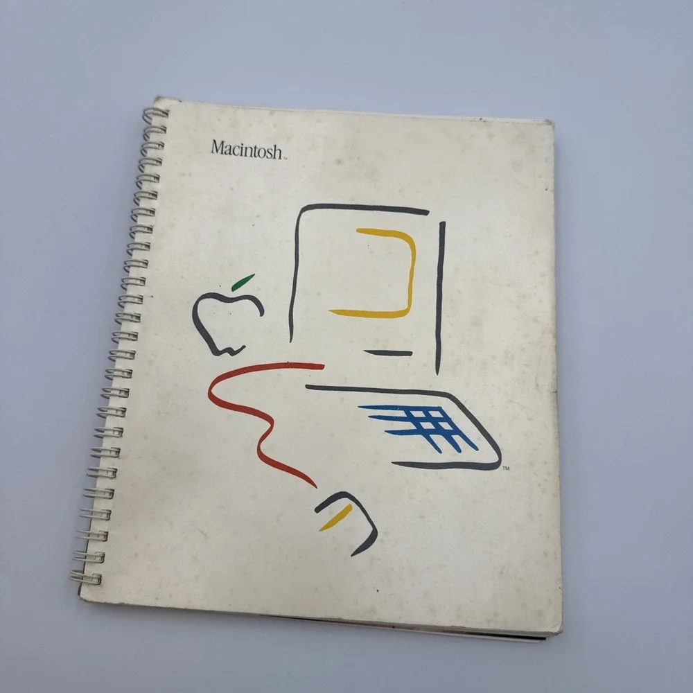 1984 Macintosh USER MANUAL Mac Works environment for the Lisa system